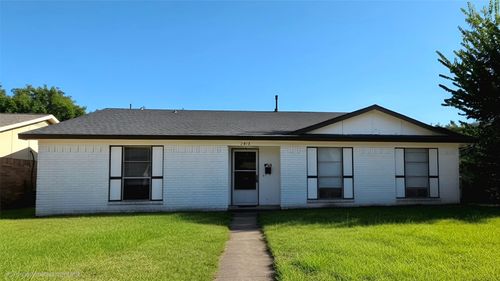 2018 Steamboat Springs Dr, Garland, TX, 75044-6777 | Card Image