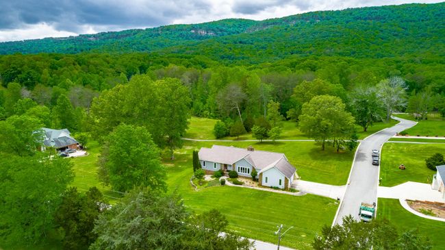 19 Lower Brow Rd, House other with 5 bedrooms, 4 bathrooms and null parking in Dunlap TN | Image 96