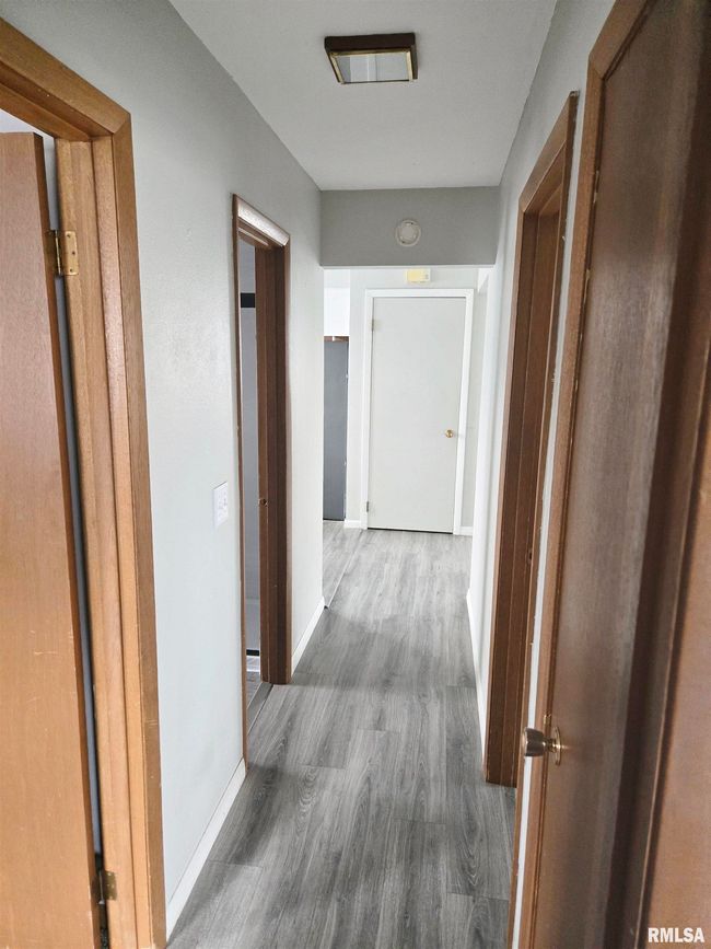 502 N 5 Th St, House other with 3 bedrooms, 1 bathrooms and null parking in Eldridge IA | Image 16
