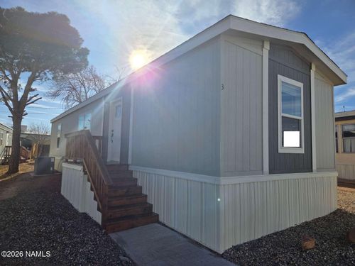 62-801 W Oak Street, Page, AZ, 86040 | Card Image