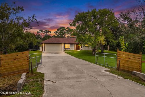 3500 Weber Rd, Malabar, FL, 32950-3905 | Card Image