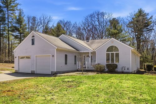 25 Maylane Dr, Salem, NH, 03079-2824 | Card Image