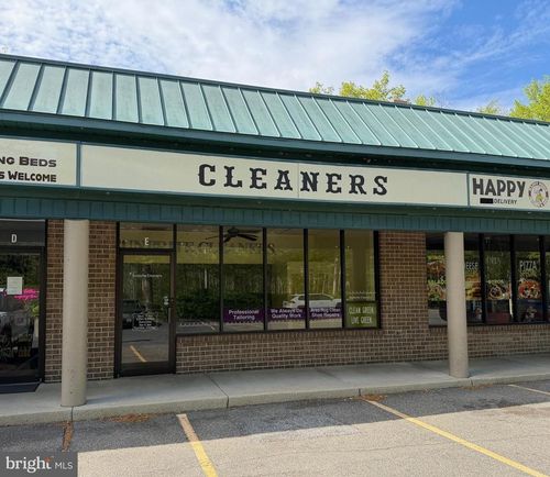 e-5720 Deale Churchton Rd, DEALE, MD, 20751-9756 | Card Image
