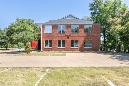205-1307 W Abram St, Arlington, TX, 76013-1704 | Card Image