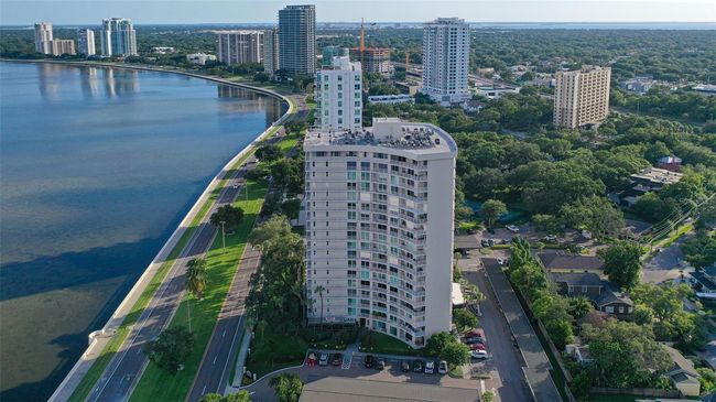 Waterfront Condo | Image 29