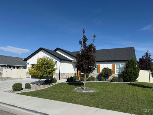 1011 Thunder Mountain St, Kimberly, ID, 83341-5373 | Card Image