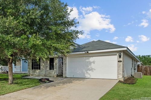 9511 Autumn Run Ln, Converse, TX, 78109-4650 | Card Image