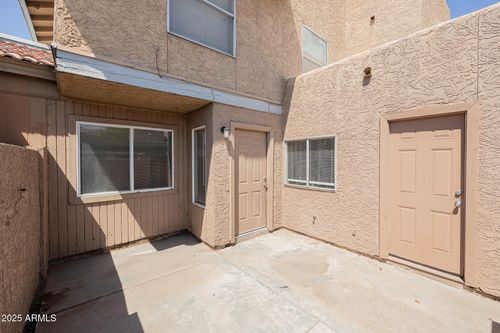 1364-6944 W Monterosa Cir, Phoenix, AZ, 85033-3248 | Card Image