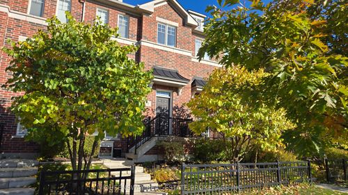 70 Streathern Way, Bowmanville, ON, L1C0S4 | Card Image