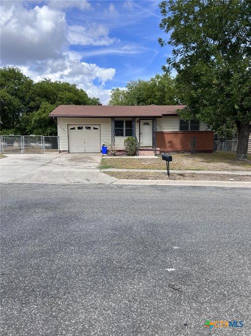 2104 Terrace Dr, Copperas Cove, TX, 76522-3477 | Card Image