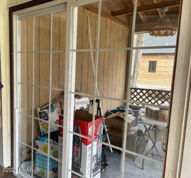 Doors to Screened Porch | Image 5