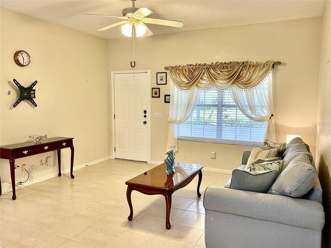 1431 Red Oak Ln, House other with 2 bedrooms, 2 bathrooms and null parking in PORT CHARLOTTE FL | Image 12
