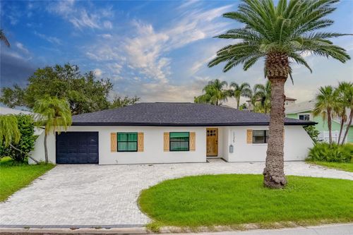 17325 Rosa Lee Way, NORTH REDINGTON BEACH, FL, 33708-1352 | Card Image