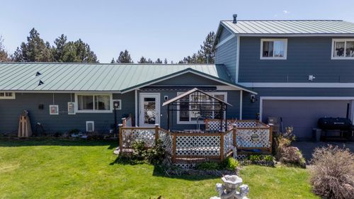 20873 Greenmont Dr, Bend, OR, 97702-2857 | Card Image