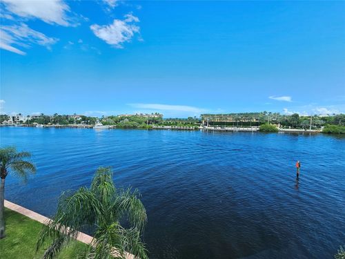 apt-8d-2772 Ne 30th Ave, Lighthouse Point, FL, 33064-8287 | Card Image
