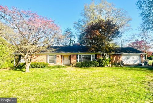 2530 Veterans Dr, WILMINGTON, DE, 19810-1240 | Card Image