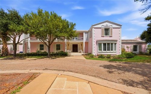4002 Ocean Dr, Corpus Christi, TX, 78411-1222 | Card Image