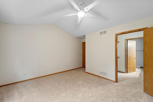 A - 1855 Cherokee Street, Condo with 4 bedrooms, 3 bathrooms and null parking in Grafton WI | Image 11