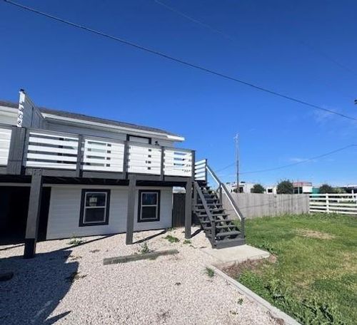 2-4406 Helen St, Hitchcock, TX, 77563-2551 | Card Image