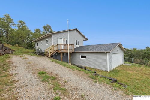 805 S 16th St, Tekamah, NE, 68061-1256 | Card Image