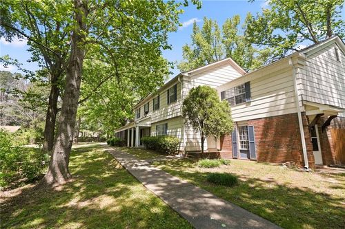 6584 Sleepy Hollow Ln, Morrow, GA, 30260-2127 | Card Image