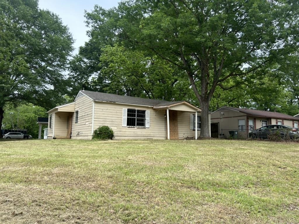 Suncrest Dr, Memphis, TN 38127