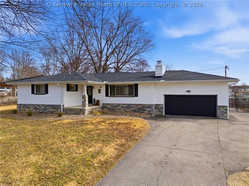 1067 Mount Vernon Rd, Hurricane, WV, 25526-9727 | Card Image