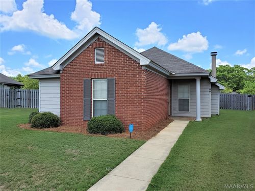 96 Grand Park Dr, Deatsville, AL, 36022-2832 | Card Image