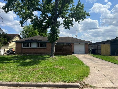 8515 Kempridge St, Houston, TX, 77080-4309 | Card Image