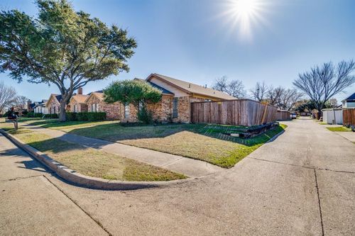 240 Conger Drive, Mesquite, TX, 75149 | Card Image