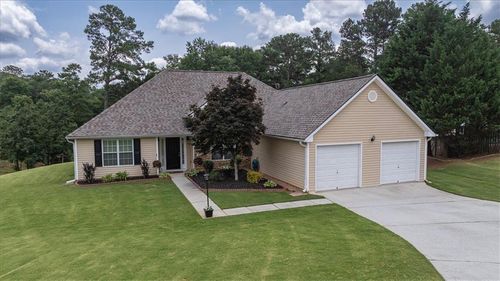 2316 Acorn Way, Monroe, GA, 30656-2711 | Card Image