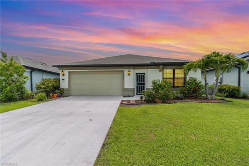 16045 Beachberry Dr, NORTH FORT MYERS, FL, 33917-3331 | Card Image