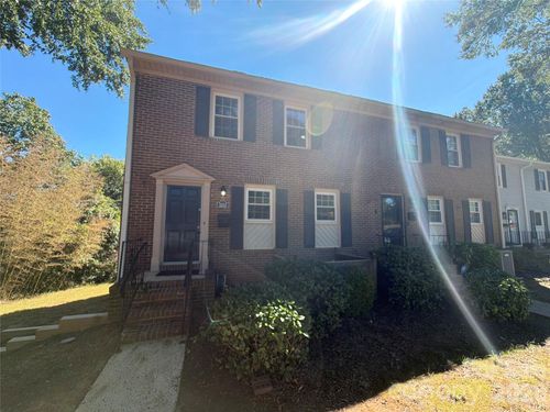 1810 Sabrina Ct, Charlotte, NC, 28210-5744 | Card Image