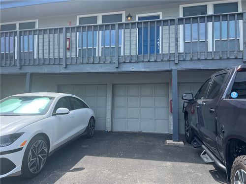 apt-10-3402 Ocean Dr, Corpus Christi, TX, 78411-1403 | Card Image