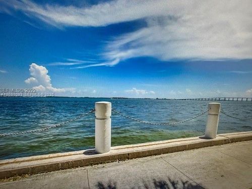 1107c-1420 Brickell Bay Dr, Miami, FL, 33131-3606 | Card Image
