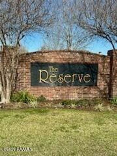 400 Habitat Ridge Dr, Broussard, LA, 70518-5294 | Card Image