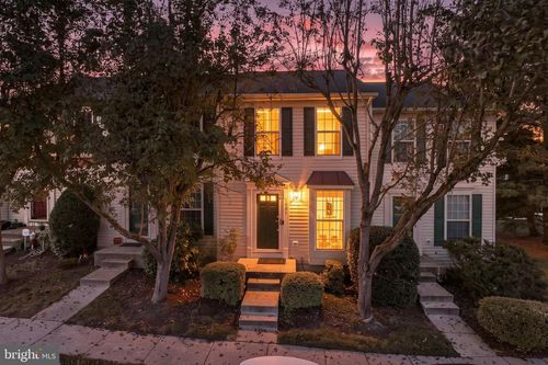 1881 Tiger Lily Cir, WOODBRIDGE, VA, 22192-5611 | Card Image