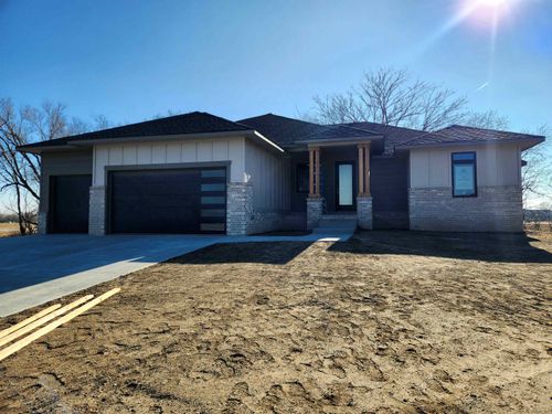 8263 W Mossy Stone St, Maize, KS, 67101-8724 | Card Image