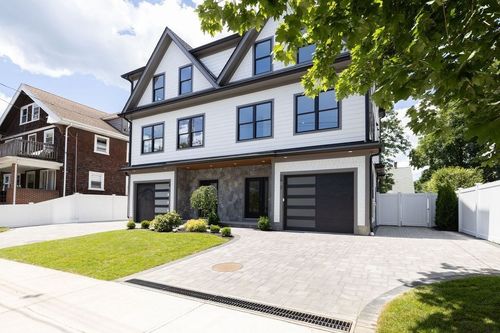 2-28 Howard St, Waltham, MA, 02451 | Card Image