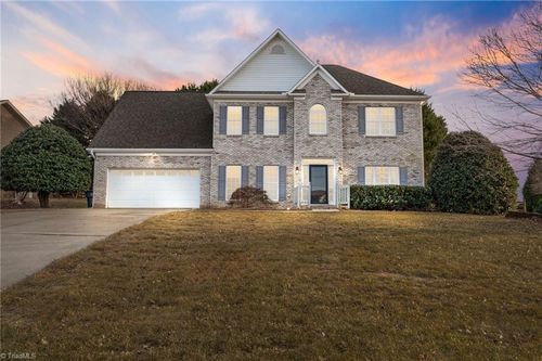 307 Kingsmill Drive, Advance, NC, 27006 | Card Image