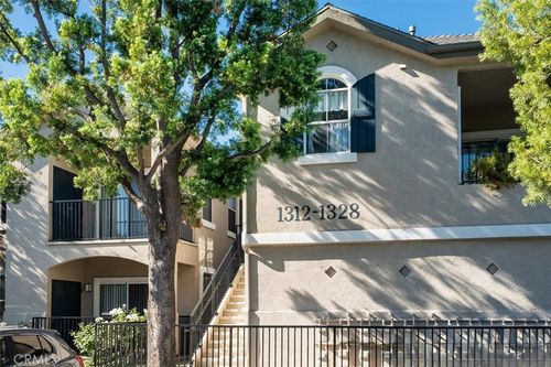 1324-20000 Plum Canyon Rd, Santa Clarita, CA, 91350-2400 | Card Image