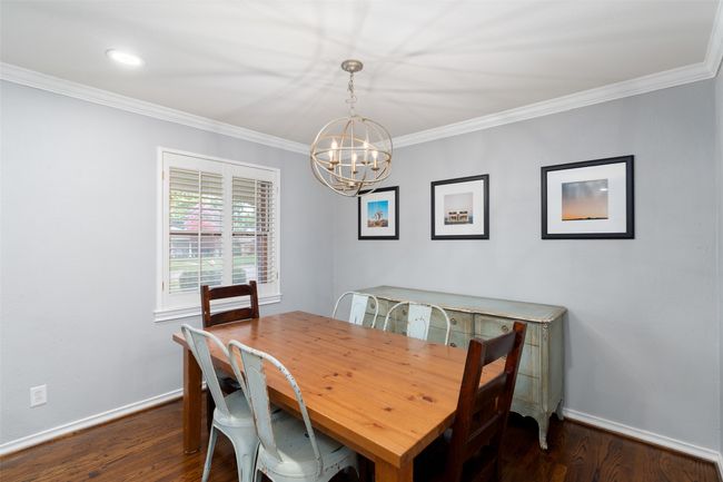 Formal Dining Room | Image 8