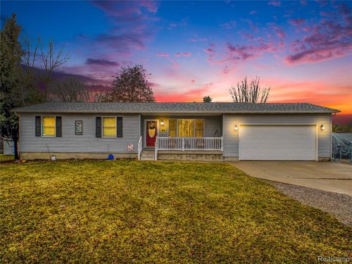 5430 W Frances Rd, Clio, MI, 48420-8551 | Card Image