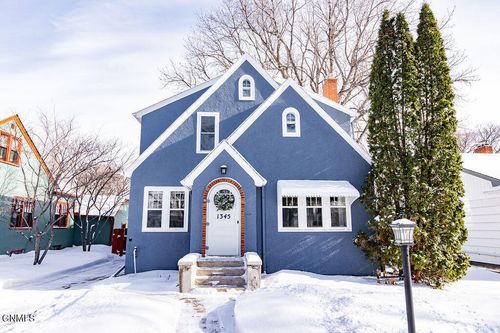 1345 4th St N, Fargo, ND, 58102-2712 | Card Image