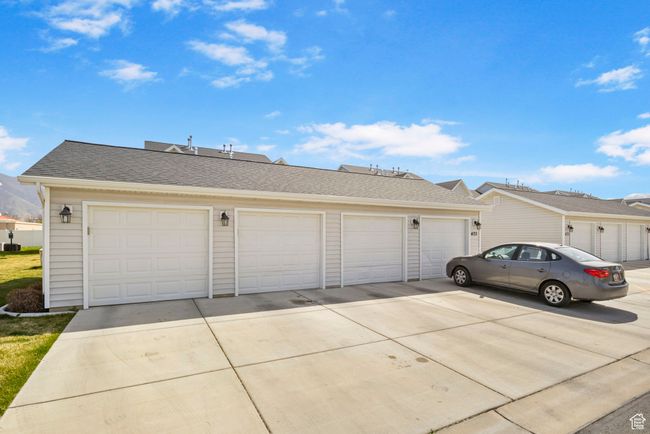 View of garage | Image 28