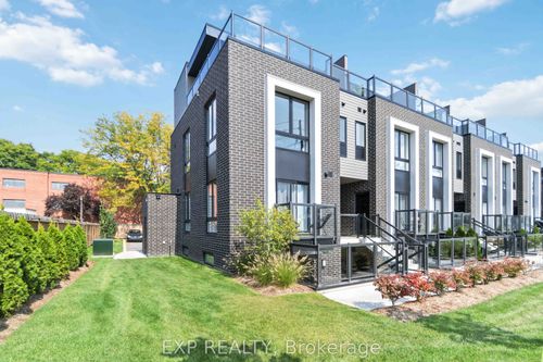 312-6065 Mcleod Rd, Niagara Falls, ON, L2G0Z7 | Card Image