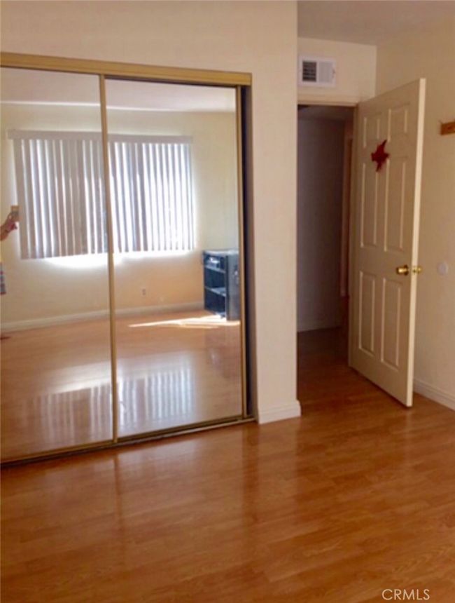UNIT-3 - 9146 Tobias Ave, Townhouse with 3 bedrooms, 3 bathrooms and 2 parking in Panorama City CA | Image 24
