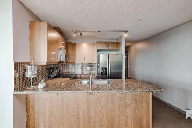 1306 - 210 15 Avenue Se, Home with 2 bedrooms, 2 bathrooms and 1 parking in Calgary AB | Image 17