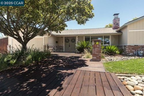 1736 Silverwood Dr, Martinez, CA, 94553-5341 | Card Image