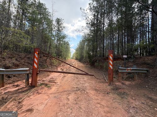 19.74 ACRES Davis Lake Road, Pine Mountain, GA, 31822 | Card Image